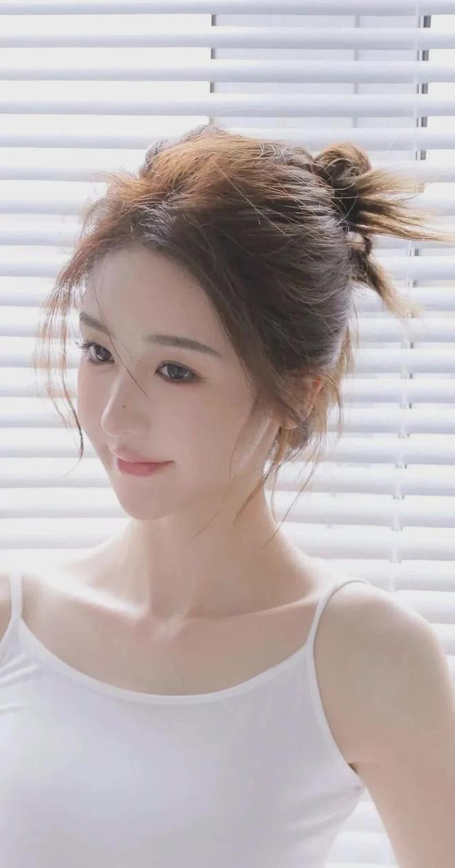 疯狂输出动态图 MBA智库新葡京网上赌场抓双马尾萝莉