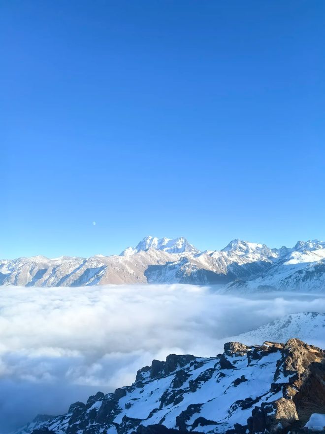 口碑指南：问疆行、西域文旅成新宠！新葡京